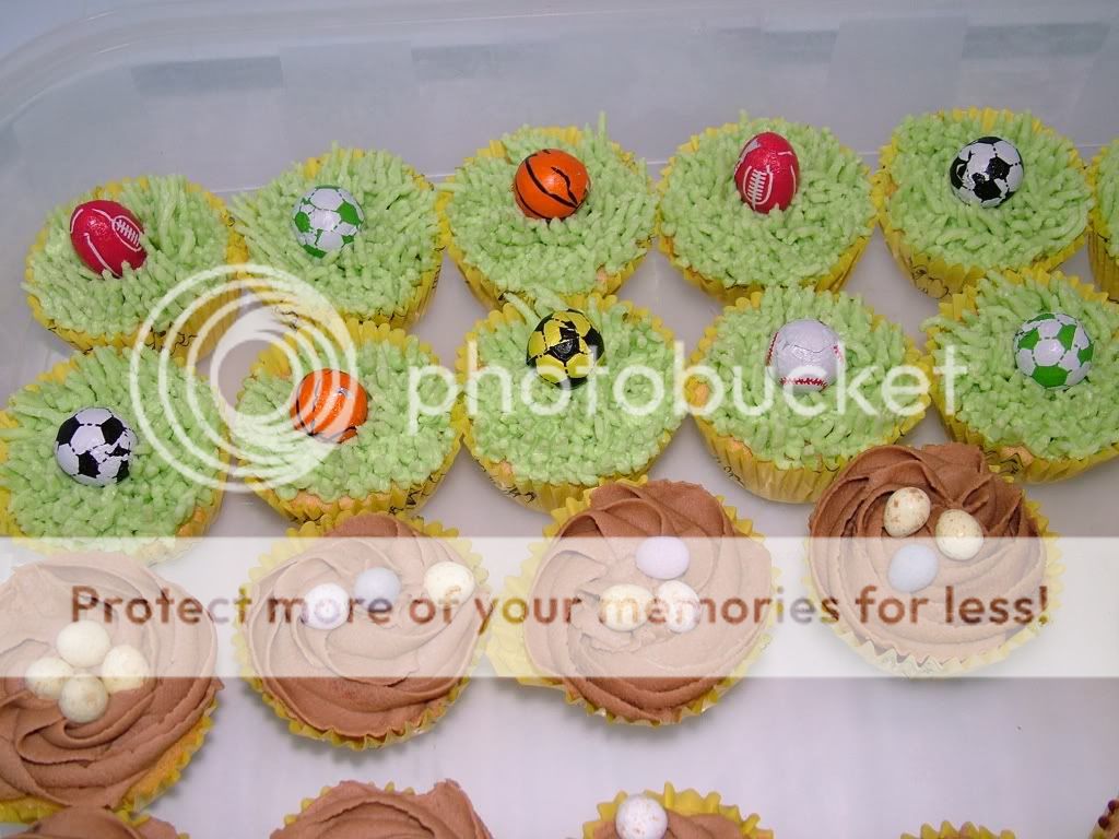 FootballBunsEasterBuns.jpg